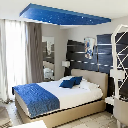 Hotel D'elsa Juan-les-Pins