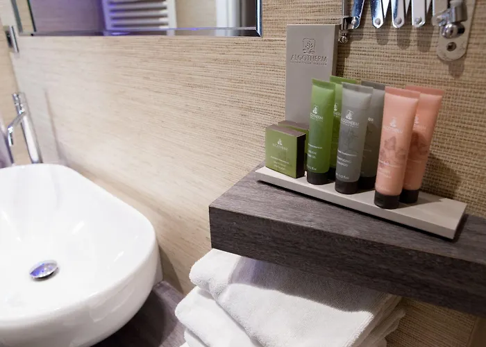 D'elsa Ζουάν λε Πιν