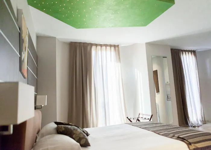 Hotel D'elsa Juan-les-Pins