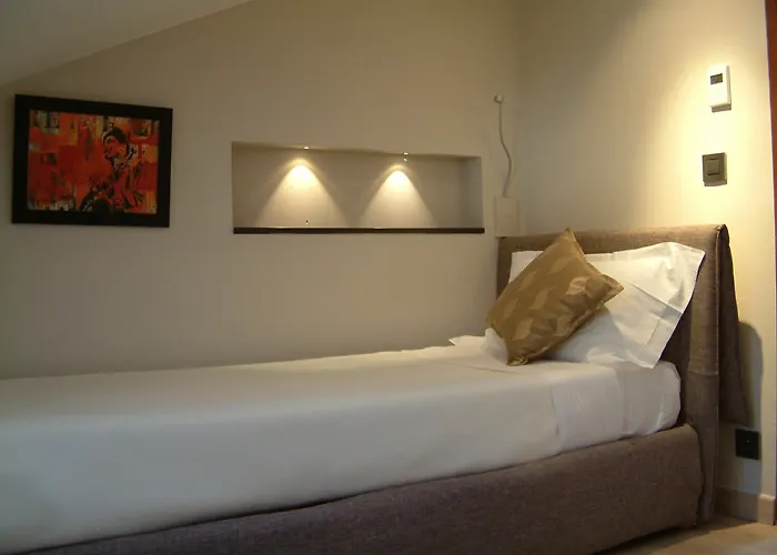 Hotel D'elsa Juan-les-Pins